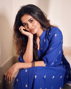 Teju Ashwini Sparks Social Media with 20 Stunning Photos