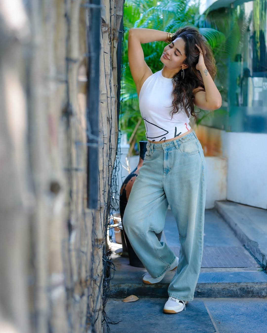 Teju Ashwini Sparks Social Media with 20 Stunning Photos