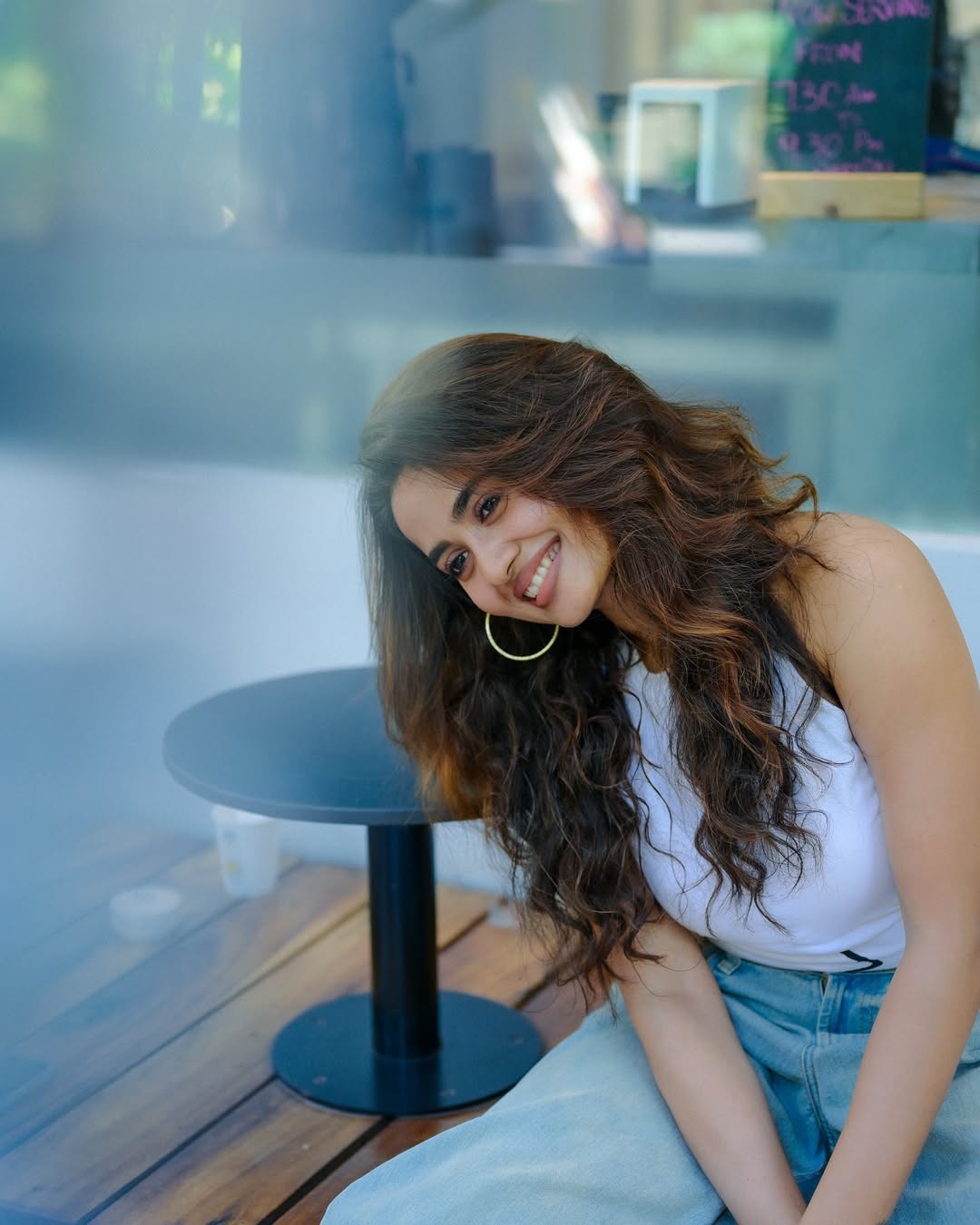 Teju Ashwini Sparks Social Media with 20 Stunning Photos