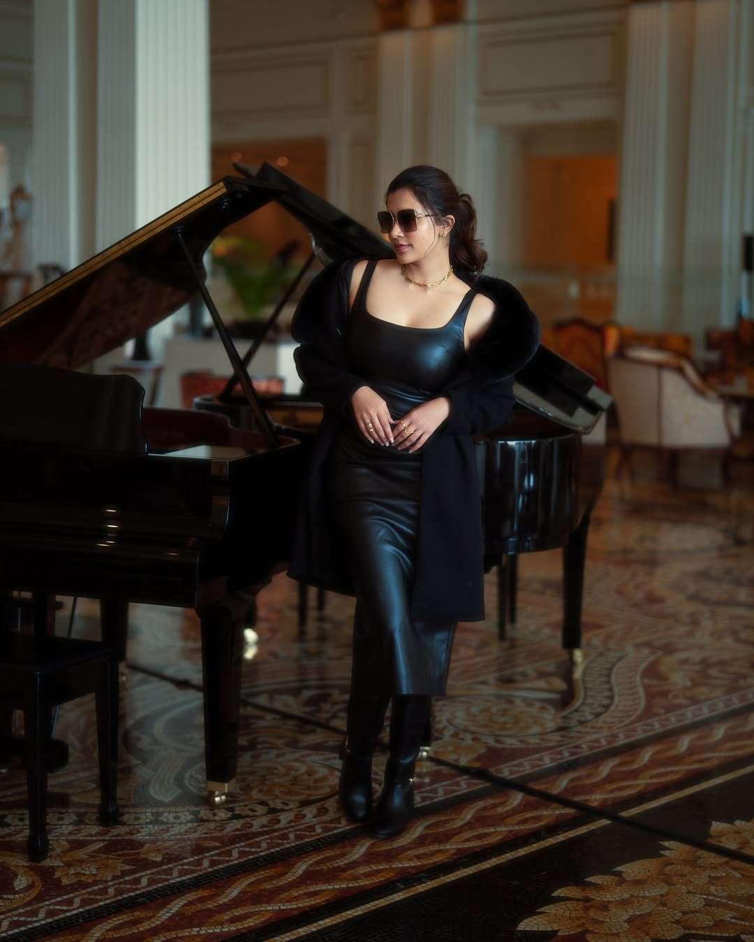 Mallu Actress Anju Kurian Glows in Her Latest Viral Photoshoot