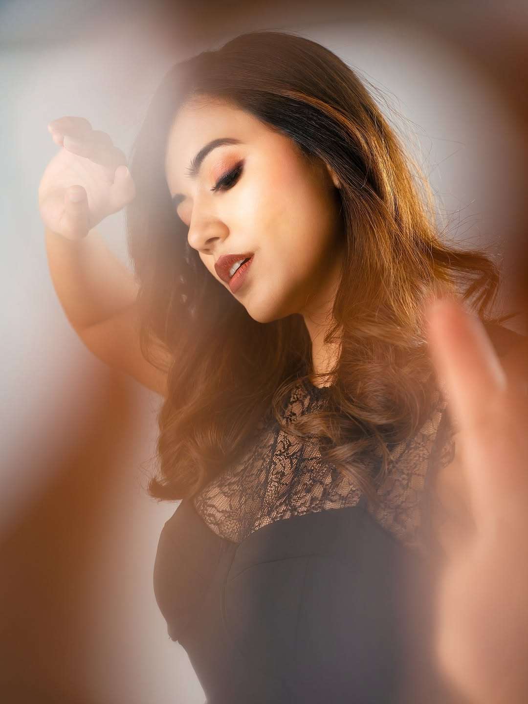 Mallu Actress Anju Kurian Glows in Her Latest Viral Photoshoot