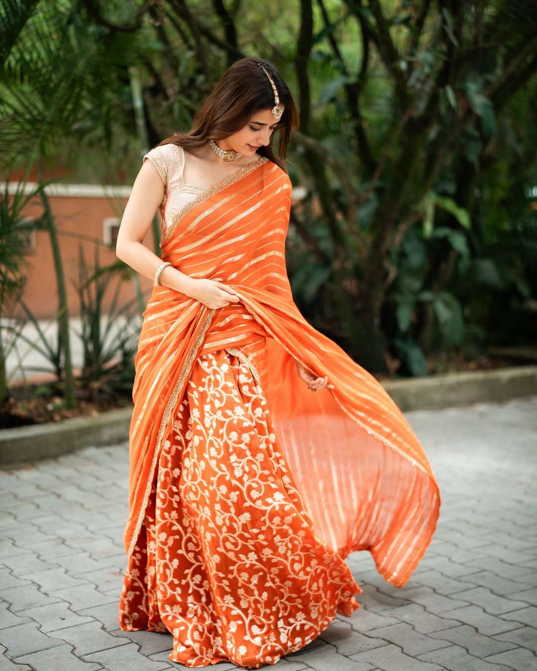 Ashika Ranganath Latest Glamour Elegant Photos Go Viral on Social Media