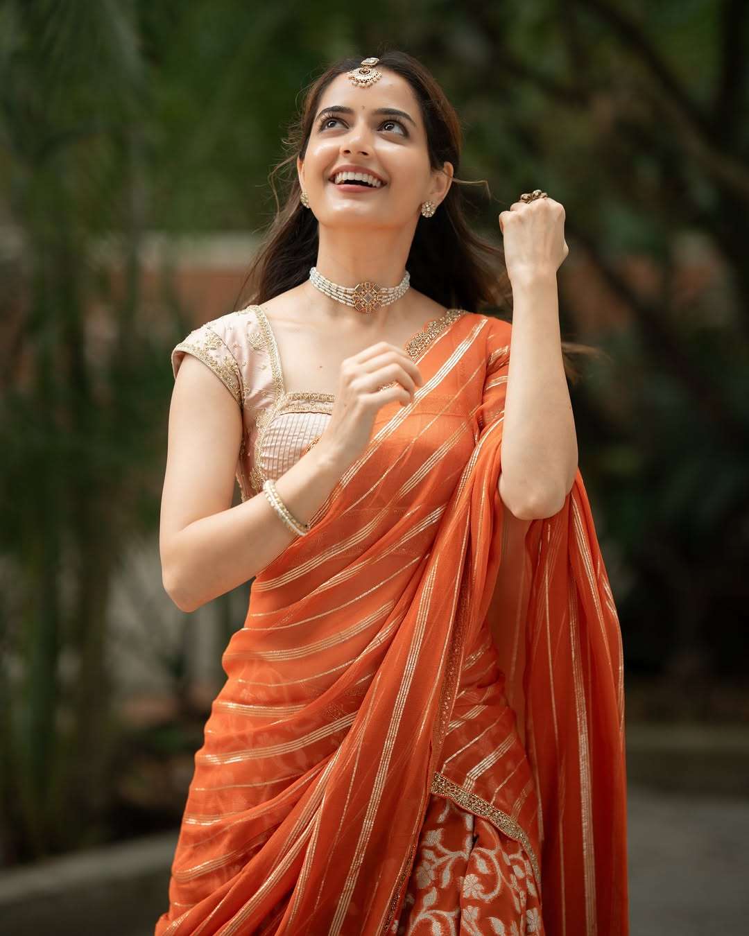 Ashika Ranganath Latest Glamour Elegant Photos Go Viral on Social Media