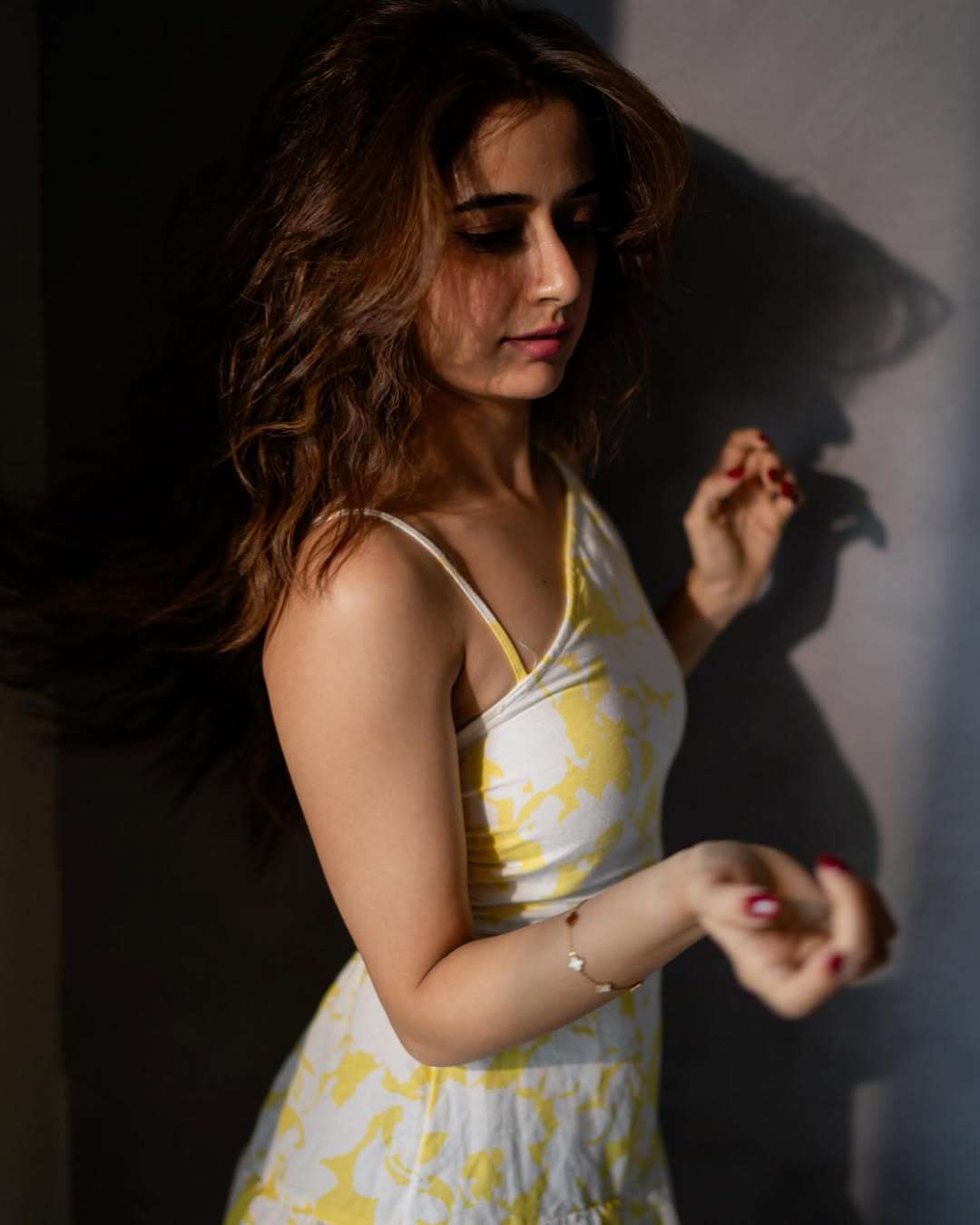 Ashika Ranganath Latest Glamour Elegant Photos Go Viral on Social Media