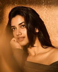 Kingdom Actress Bhagyashri Borse Turns Heads with Stunning Photos