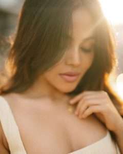 Viduthalai Fame Bhavani Sre Stunning New Photos Go Viral Online