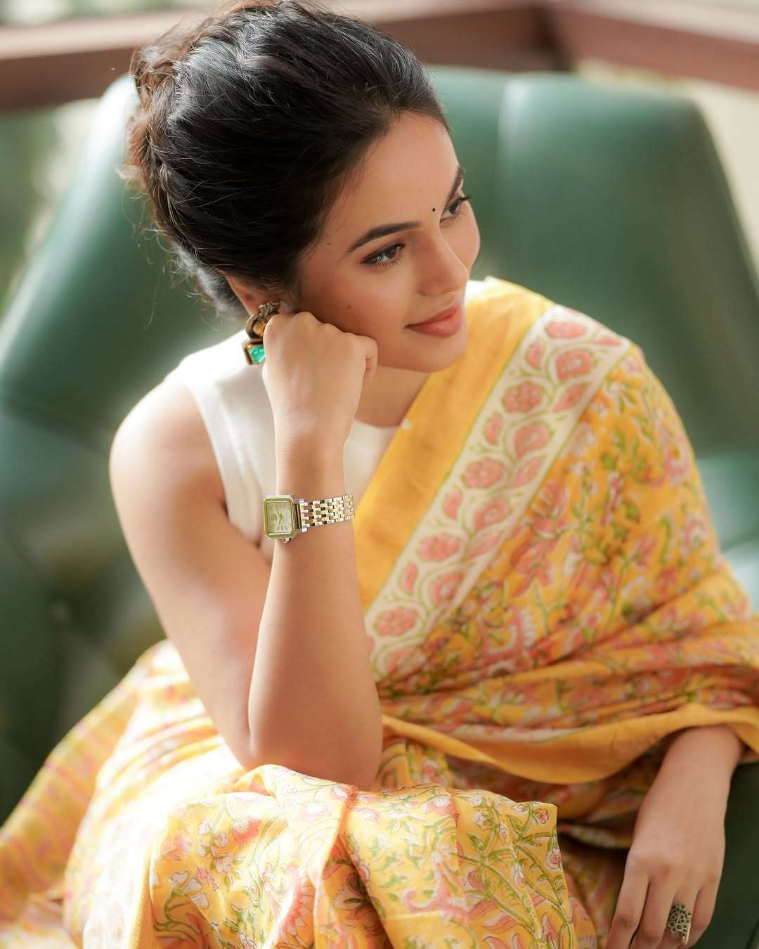 Viduthalai Fame Bhavani Sre Stunning New Photos Go Viral Online
