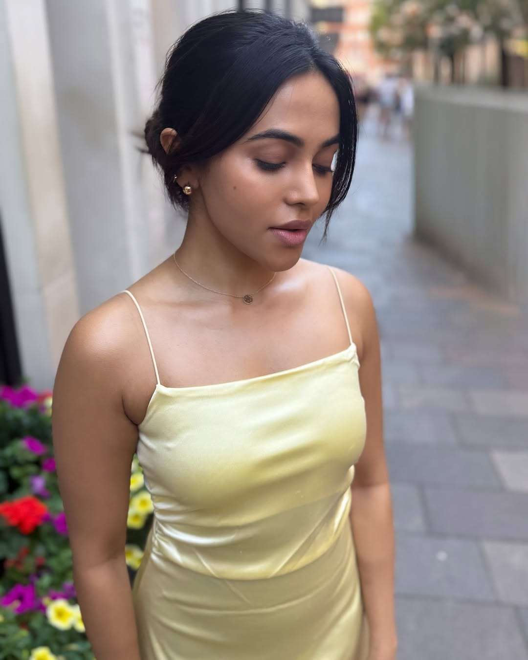Viduthalai Fame Bhavani Sre Stunning New Photos Go Viral Online