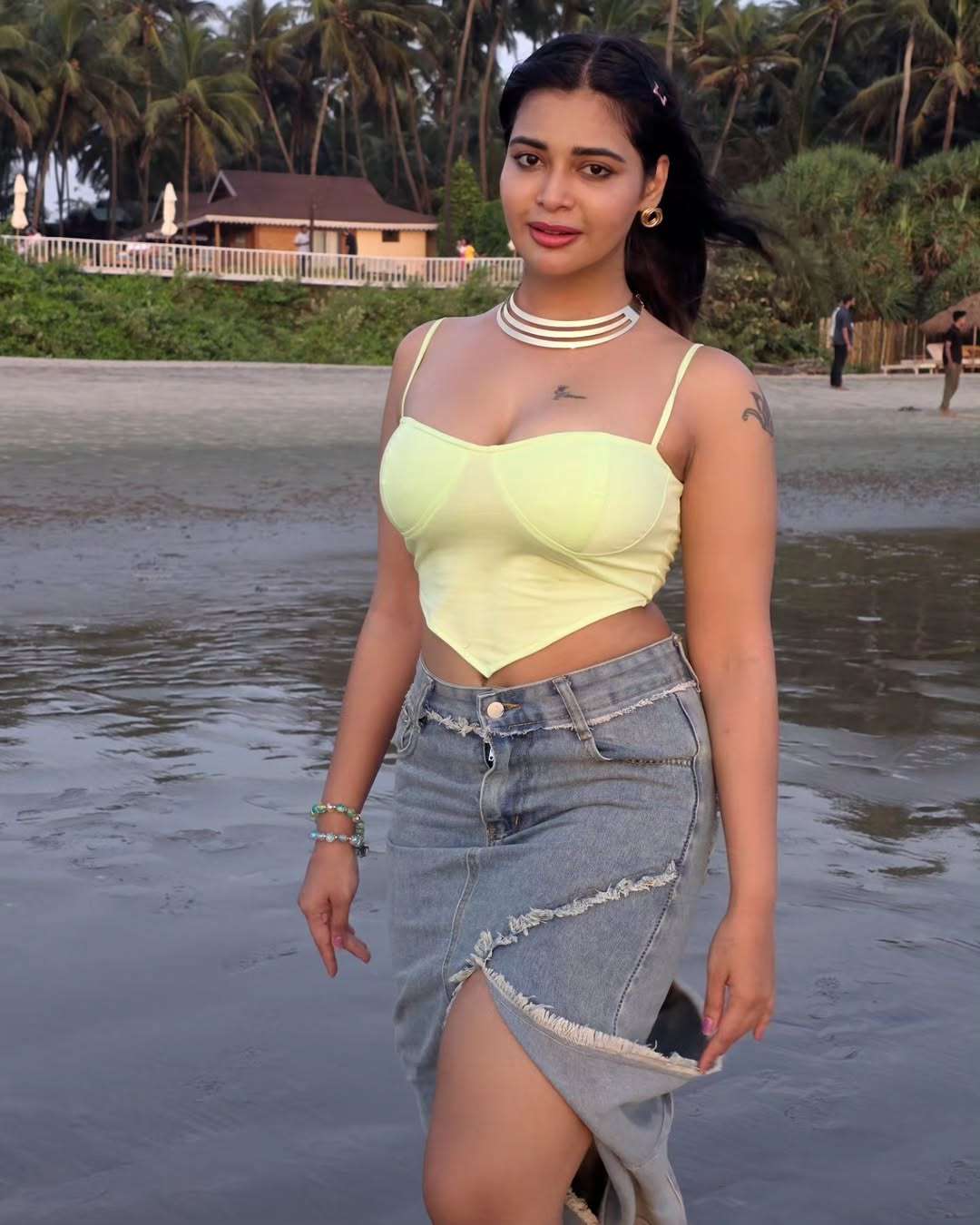 Dharsha Gupta Shines in Stunning New Photoshoot