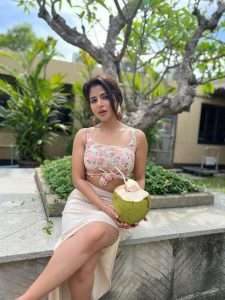 Iswarya Menon Stunning New Photos Makes Netizen vibes on Internet