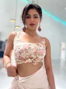 Iswarya Menon Stunning New Photos Makes Netizen vibes on Internet