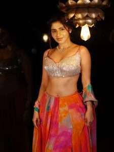 Iswarya Menon Stunning New Photos Makes Netizen vibes on Internet