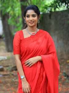 Janany Kunaseelan Stuns in Latest Photoshoot | Leo Actress Glows