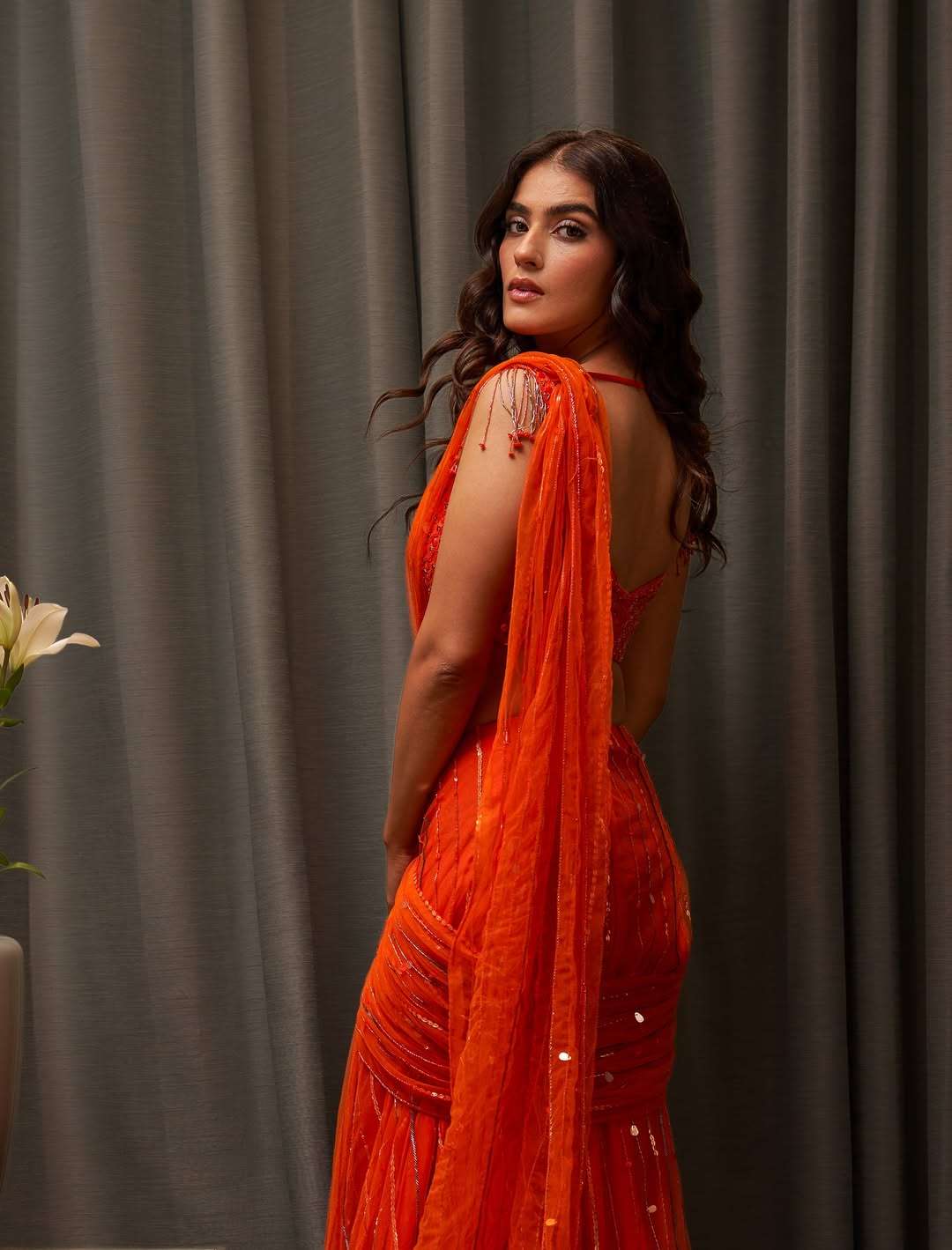 Kavya Thapar Stuns Fans with Her Glamorous New Look