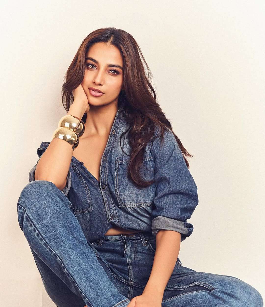 Meenakshi Chaudhary Stunning 50+ Recent Photos Go Viral on the Internet