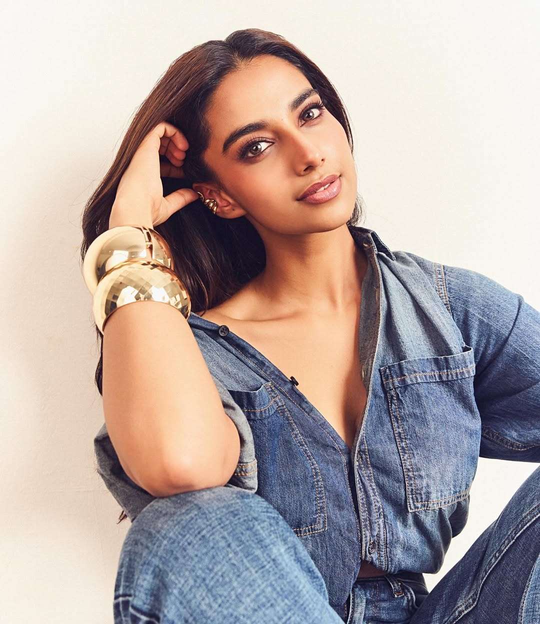 Meenakshi Chaudhary Stunning 50+ Recent Photos Go Viral on the Internet