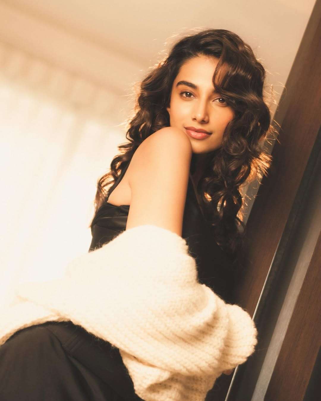 Meenakshi Chaudhary Stunning 50+ Recent Photos Go Viral on the Internet