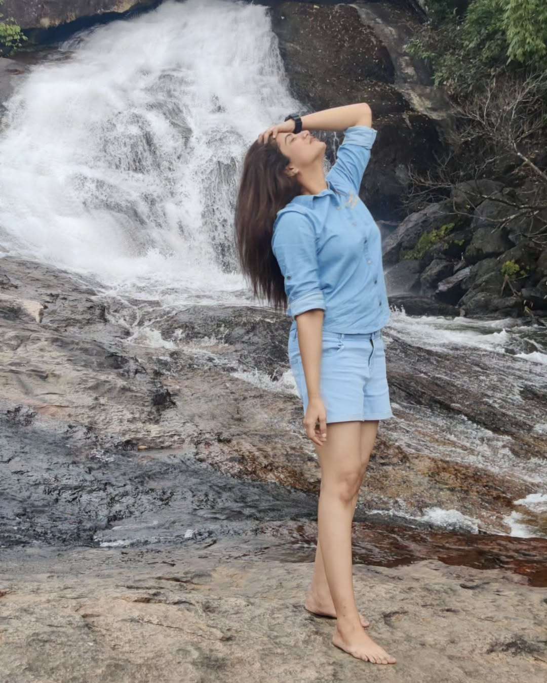 TV Serial Actress Parvathy Venkitaramanan Stuns Fans with Latest Photos