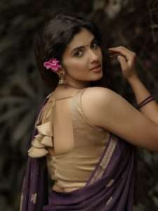 Pragya Nagra: The Stunning Malayalam Actress Going Viral with Her Latest Photos