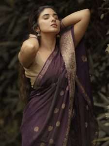 Pragya Nagra: The Stunning Malayalam Actress Going Viral with Her Latest Photos