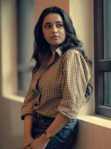 Priyanka Arul Mohan Stuns in Vijay ‘Master’ Look