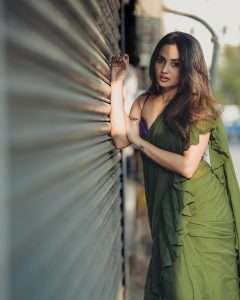 Teju Ashwini Debuts as Lead Heroine in G.V. Prakash’s Blackmail