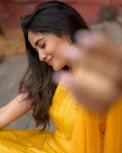 Teju Ashwini Debuts as Lead Heroine in G.V. Prakash’s Blackmail