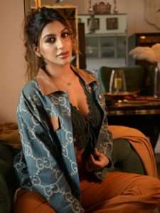 Yashika Aannand's 20+ Stunning Photos Go Viral