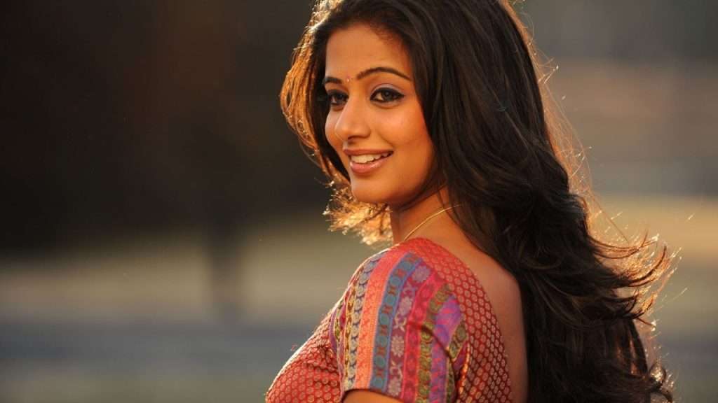 Thalapathy Vijay's Jana Nayagan Cast Updates in Tamil