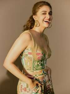 Keerthy Suresh Stunning Latest Photos Grabs Fans Attention on Online