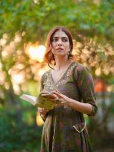 Malavika Mohanan Latest Photos Go Viral