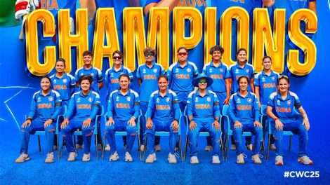 India lift the Women's World Cup