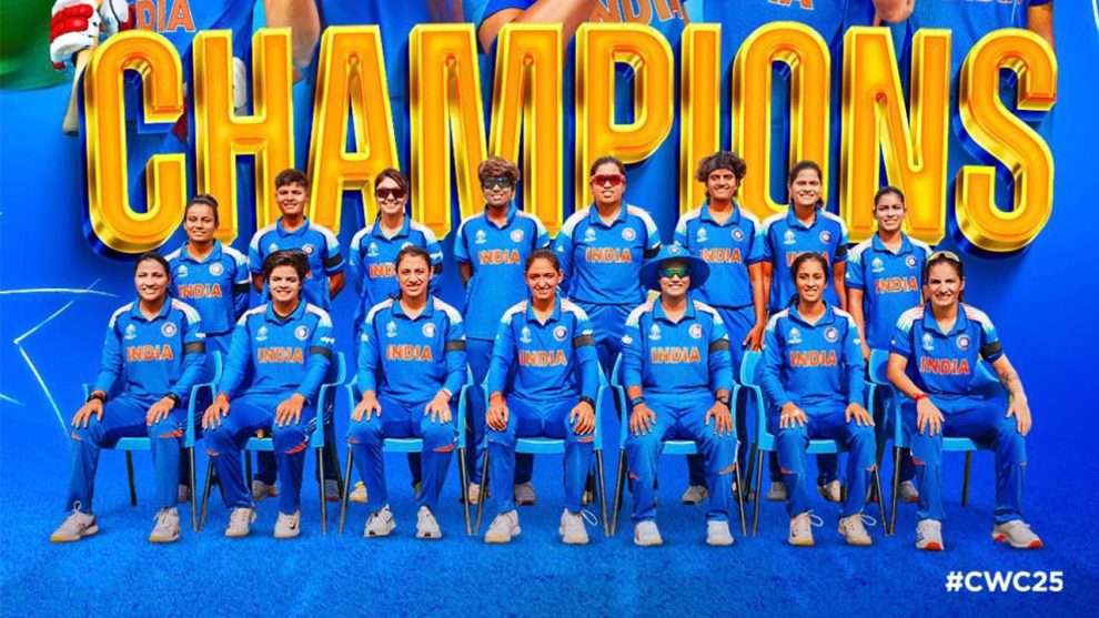 India lift the Women's World Cup