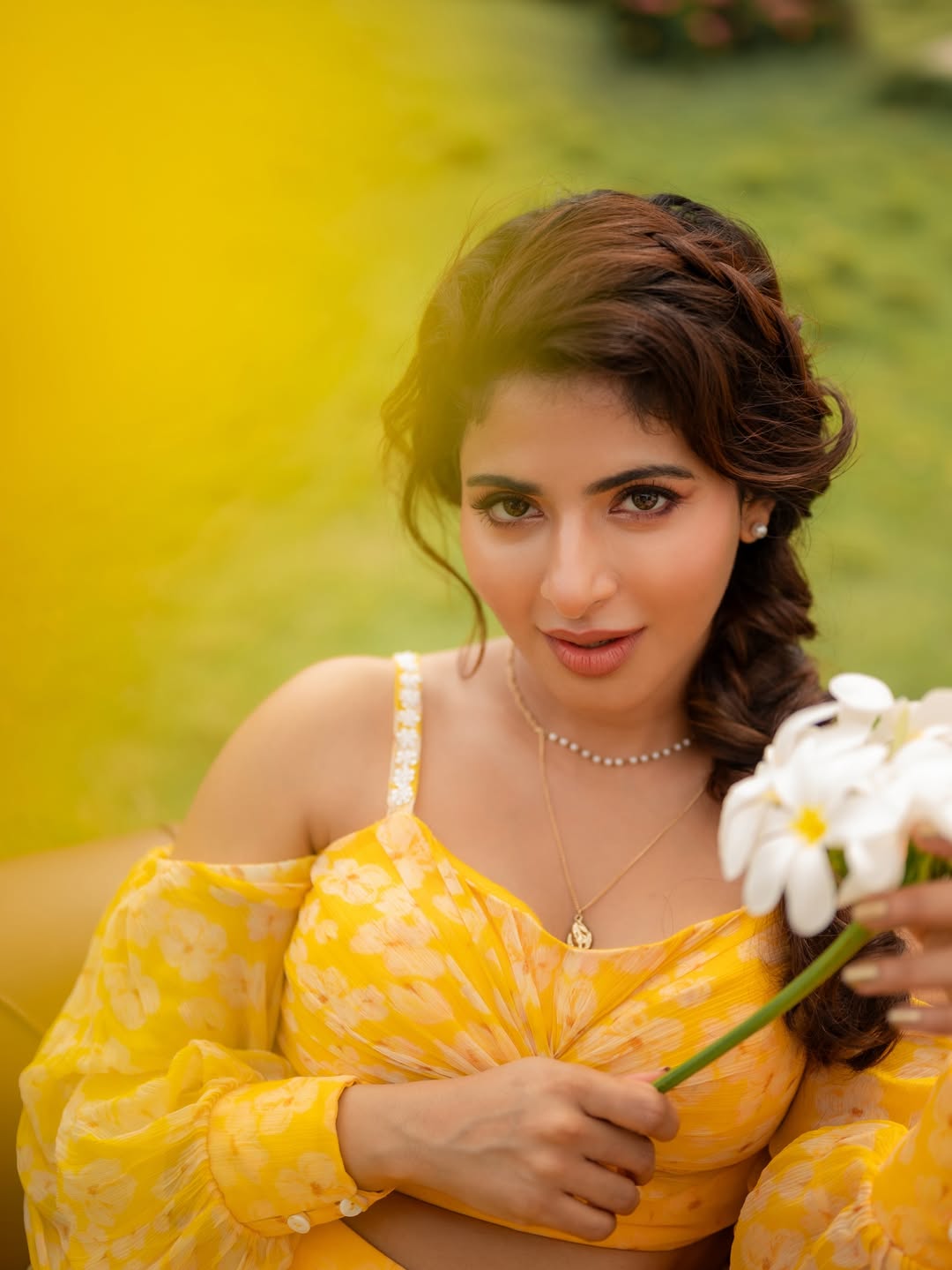 Iswarya Menon Latest Viral Photos 2026