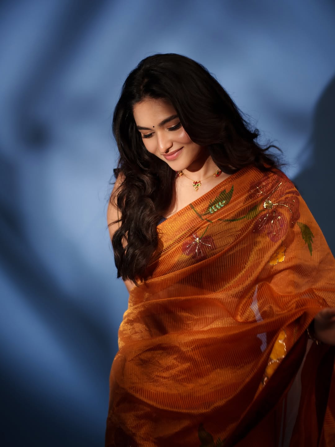 Kayadu Lohar Stunning New Photos Go Viral on Internet