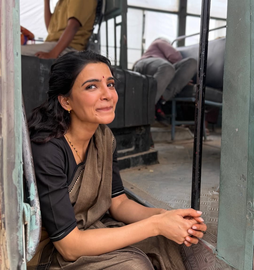 Samantha Ruth Prabhu Stuns Fans With Her Latest Gorgeous Photos