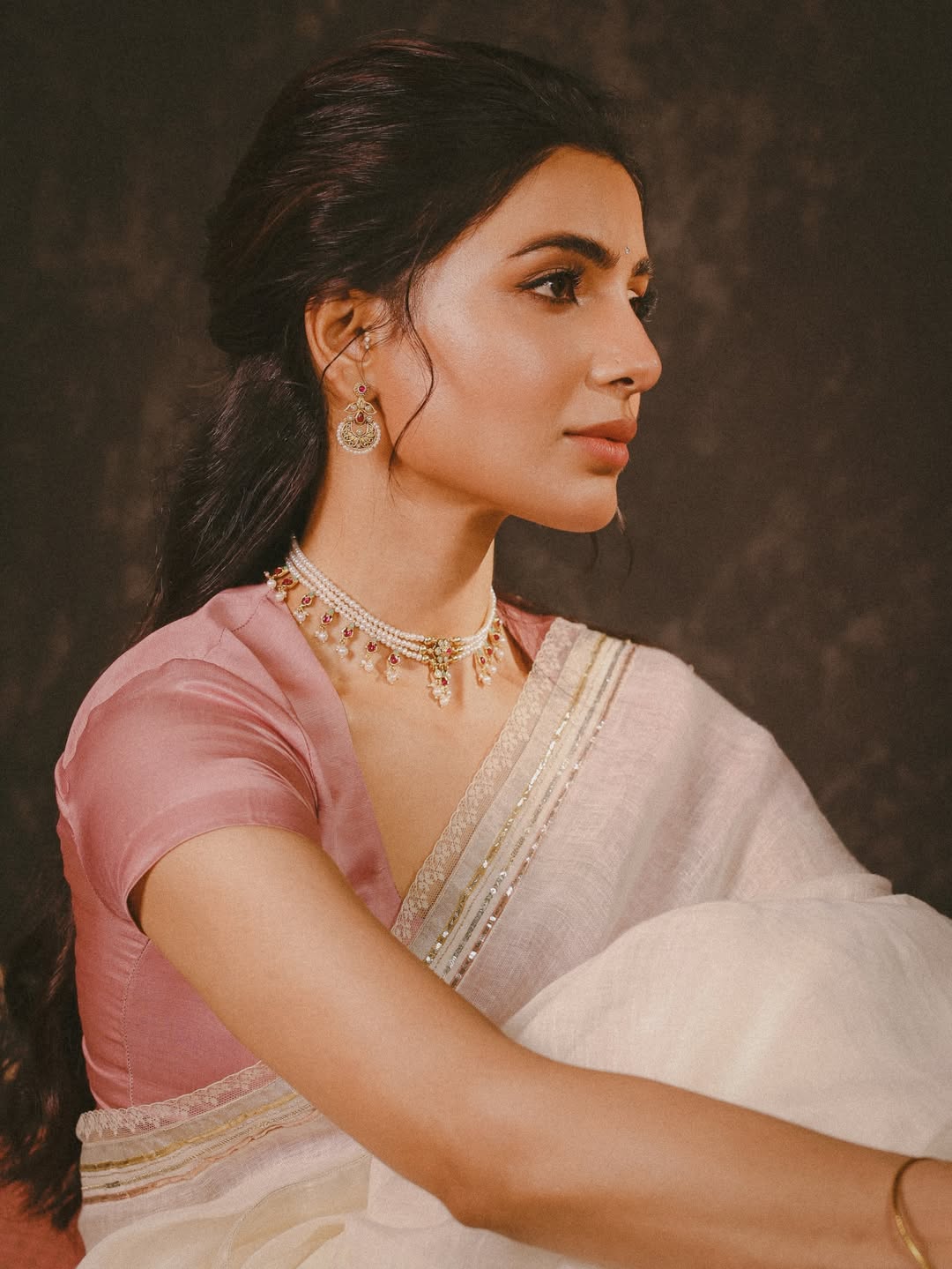 Samantha Ruth Prabhu Stuns Fans With Her Latest Gorgeous Photos