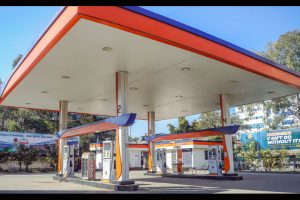 INDIA'S LARGEST FUEL STATION
