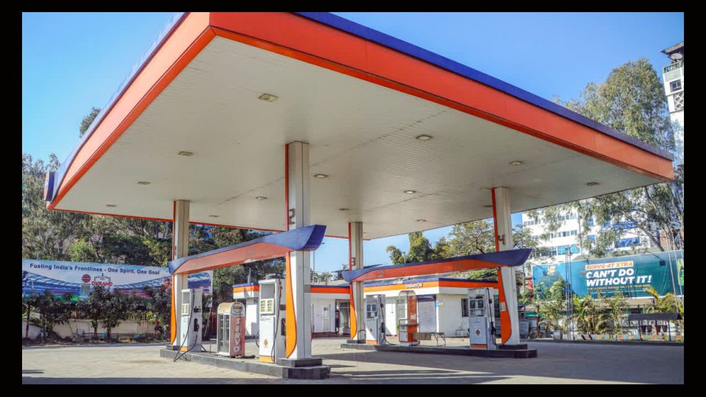 INDIA'S LARGEST FUEL STATION